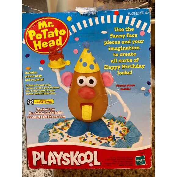 Playskool Happy Birthday Mr Potato Head and Mrs Potato Head Toy - Picture 4 of 10
